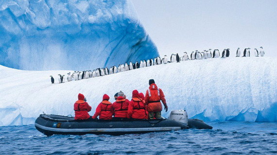 В Антарктиде текут реки